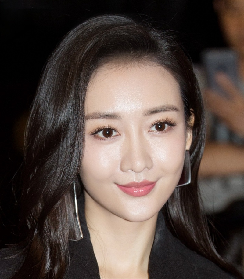 王鸥